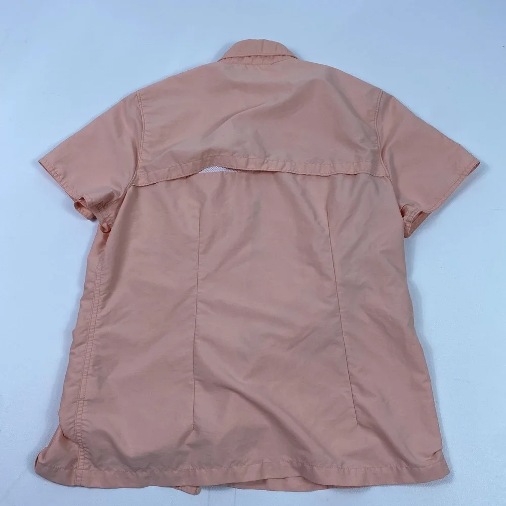 LL‎ Bean Shirt Womens Medium Peach Short Sleeve Button Front Nylon Blend Outdoor